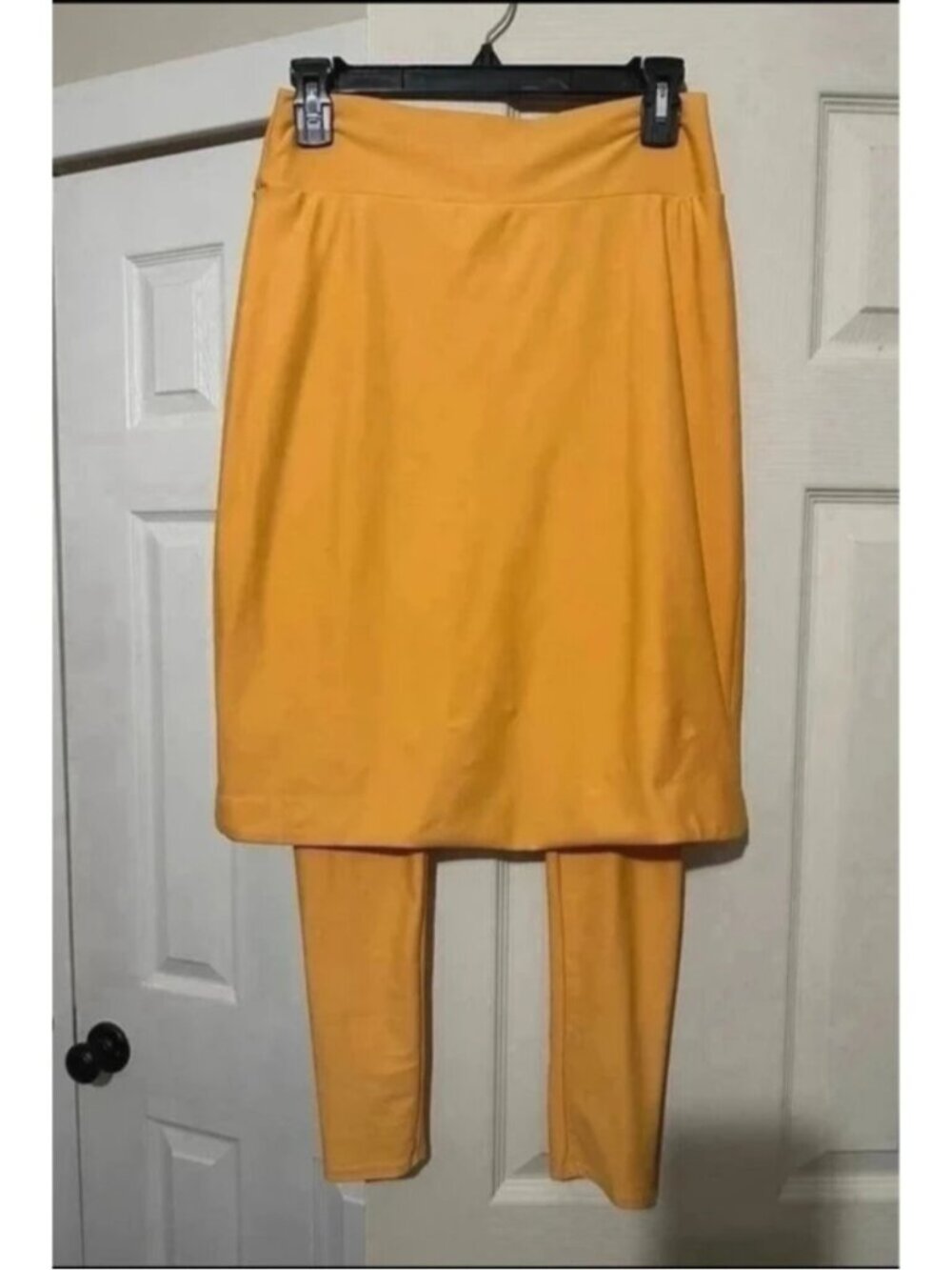 Sweet Lemon Thyme athletic skirt